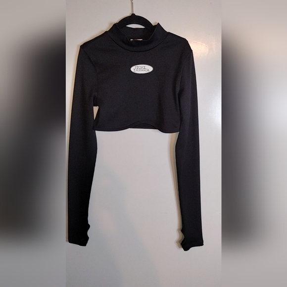 No fear Colab H&M ribber stretchy crop top - Picture 5 of 5